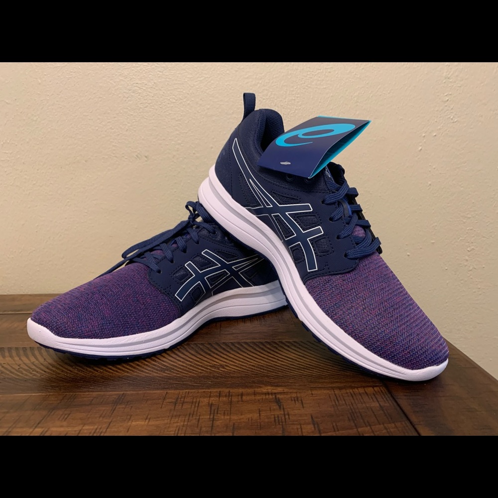 Brand new Women’s ASICS shoes, size 9
